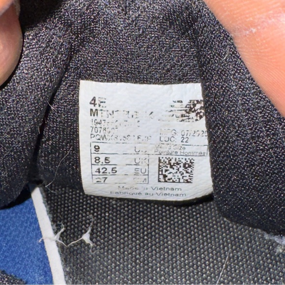 New Balance Nitrel V4 Black Cobalt Blue MTNTRBC4 Men’s Size 9 - Picture 6 of 6